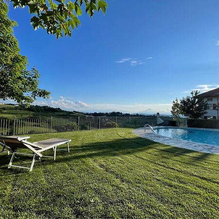 Agriturismo Podere La Piazza Costigliole d'Asti Exterior photo